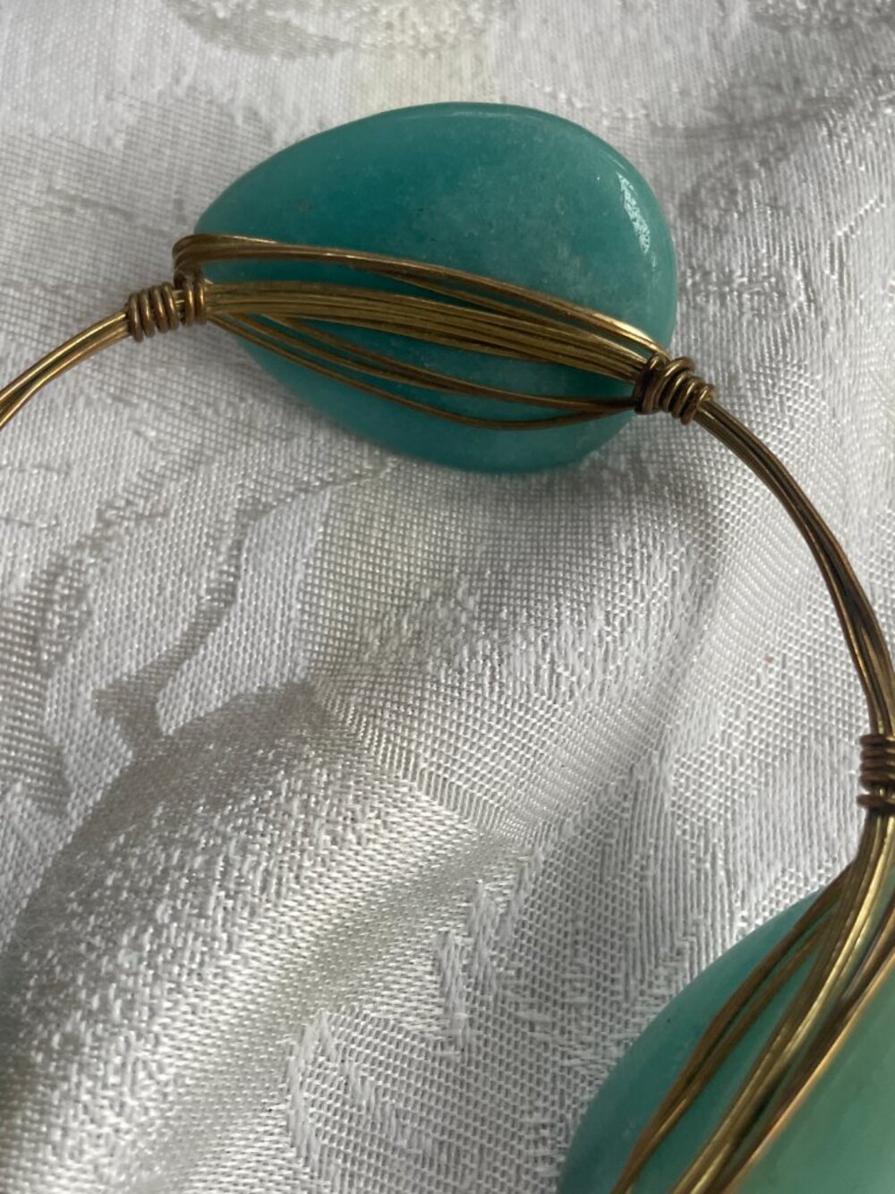Wire wrapped bangle bracelet with 3 large green Amazonite stones 52g - Picture 3 of 4